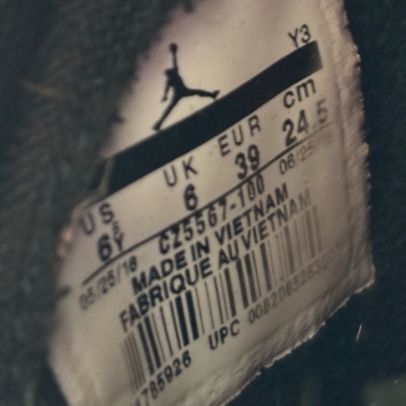 Air Jordan 1 High OG WMNS UNC To Chicago - Picture 5 of 7